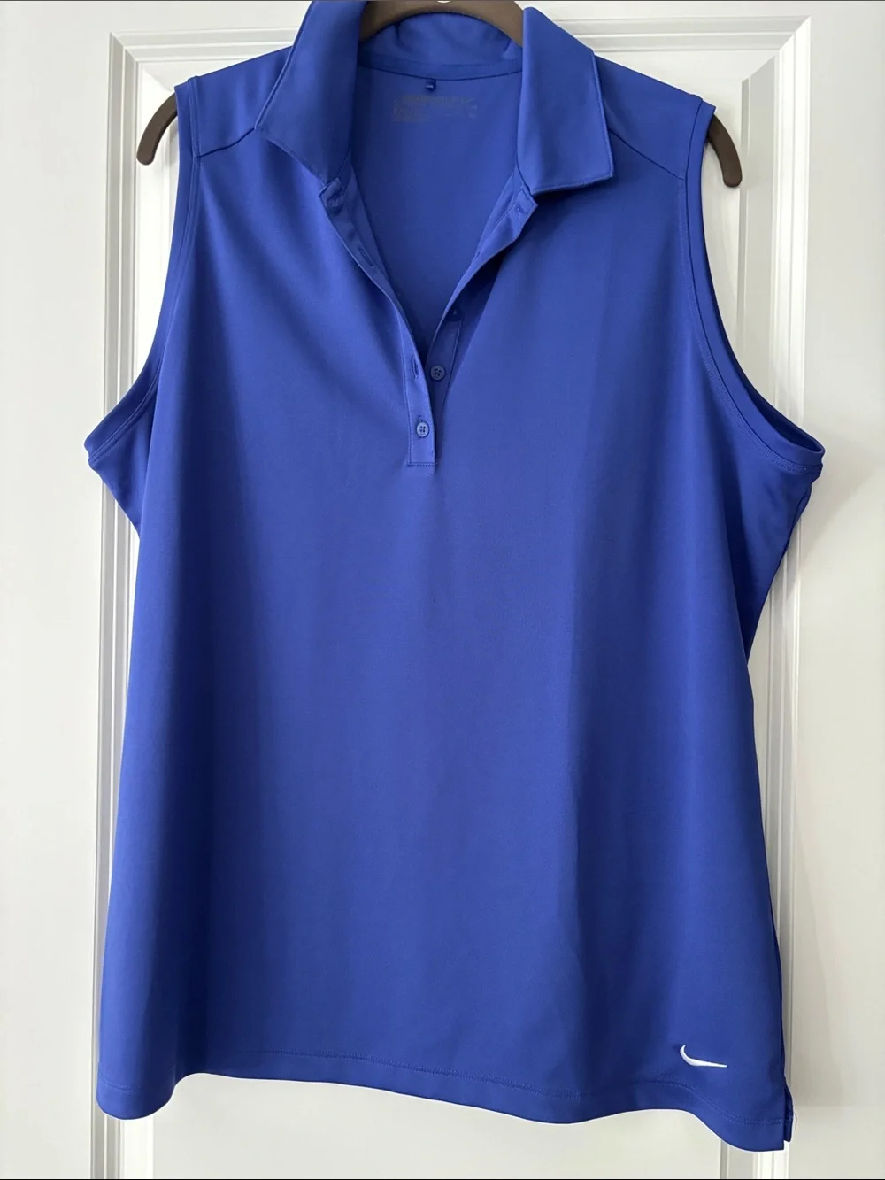 Ladies Nike Sleeveless Golf  Polo Tank Top in Royal Blue